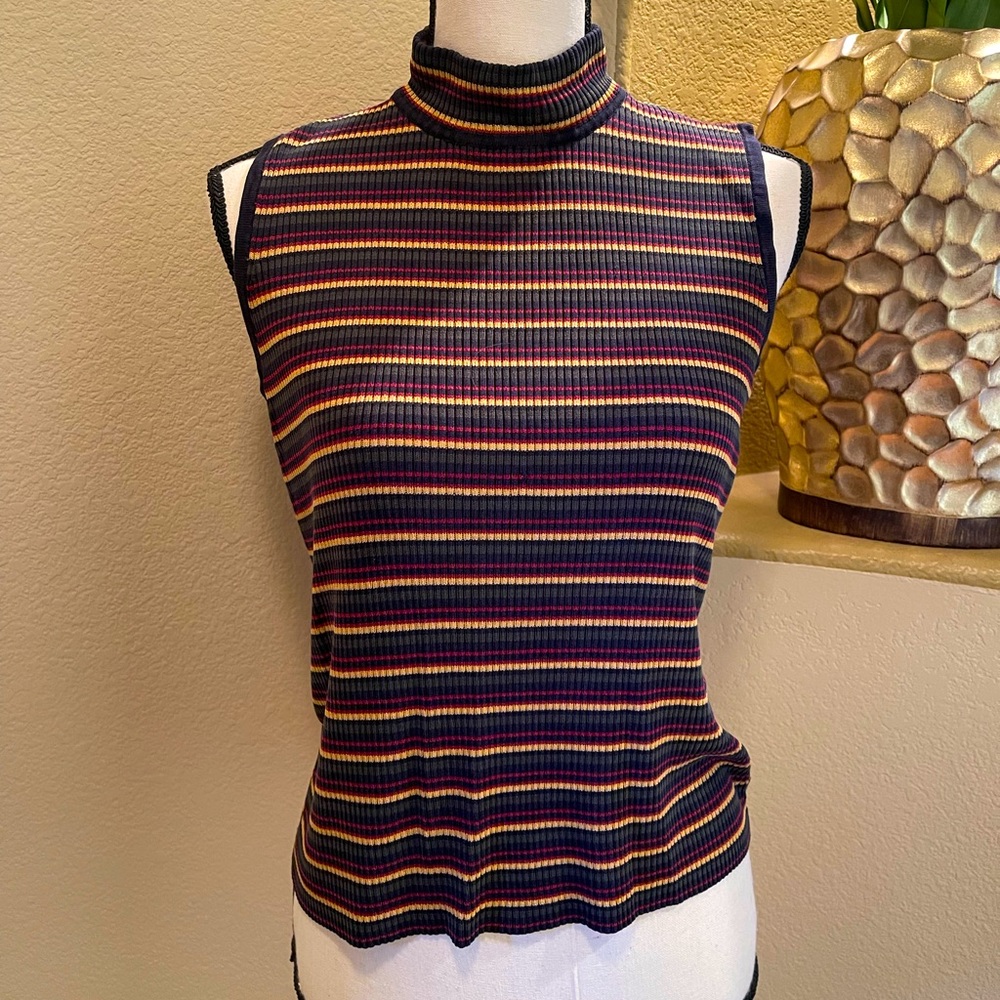 Silk shortsleeved turtleneck